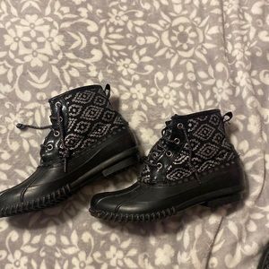 Justice snow boots